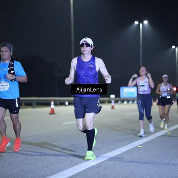 Runner Photo 7286990