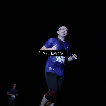 Runner Photo 7287176