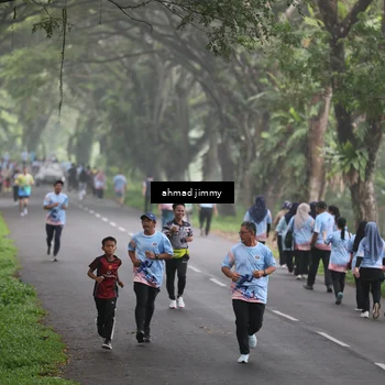 Runner Photo 7287635