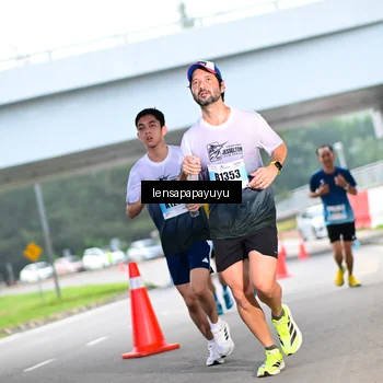 Runner Photo 7287688
