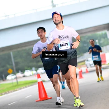 Runner Photo 7287705