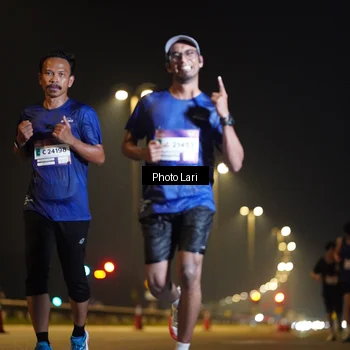 Runner Photo 7287716