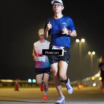 Runner Photo 7287938