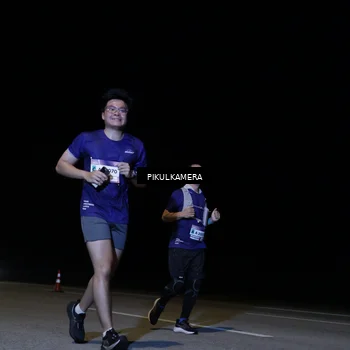 Runner Photo 7287947