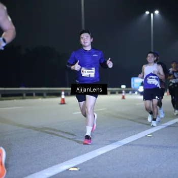 Runner Photo 7288078