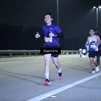 Runner Photo 7288081