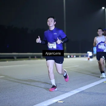 Runner Photo 7288090