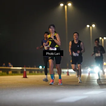 Runner Photo 7288356