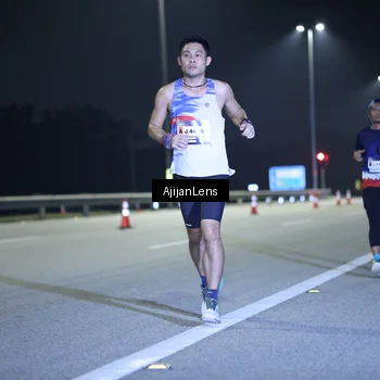 Runner Photo 7288363