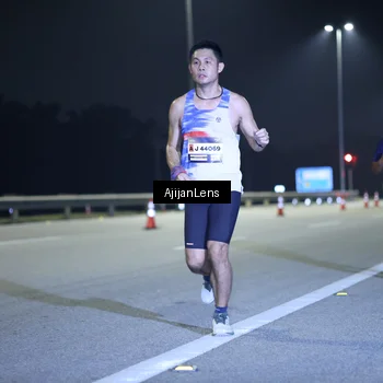 Runner Photo 7288384
