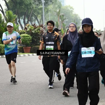 Runner Photo 7288457