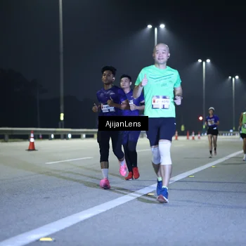 Runner Photo 7288899