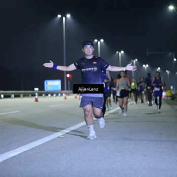 Runner Photo 7289345