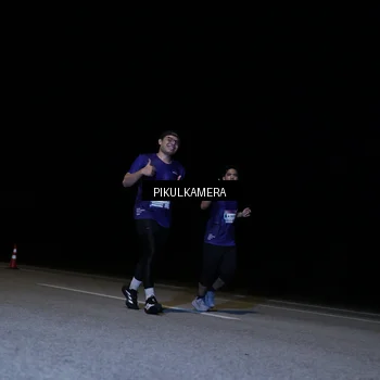 Runner Photo 7289449