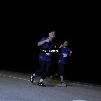Runner Photo 7289601