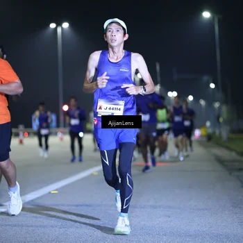 Runner Photo 7289793