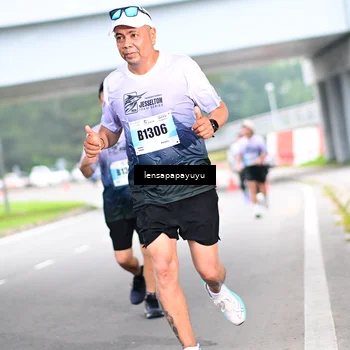Runner Photo 7289811