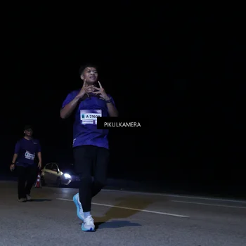 Runner Photo 7289894