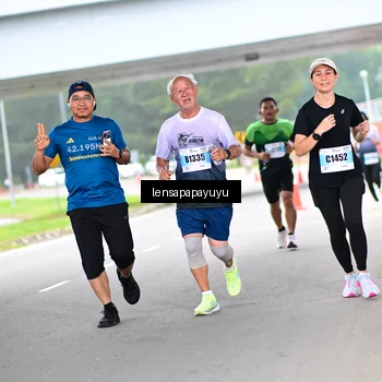 Runner Photo 7290064