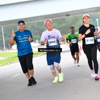 Runner Photo 7290077