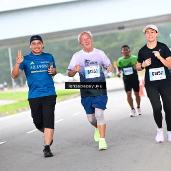 Runner Photo 7290087
