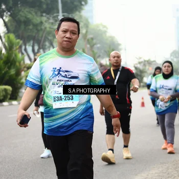 Runner Photo 7290098