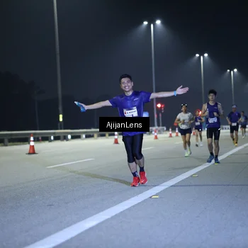 Runner Photo 7290104