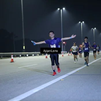 Runner Photo 7290135