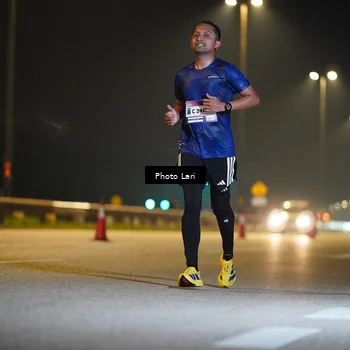 Runner Photo 7290210