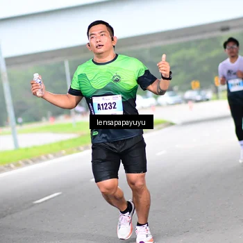 Runner Photo 7290228