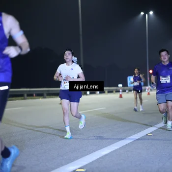 Runner Photo 7290270