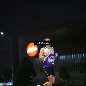 Runner Photo 7290291