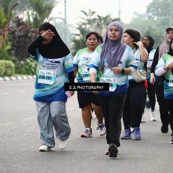 Runner Photo 7290299
