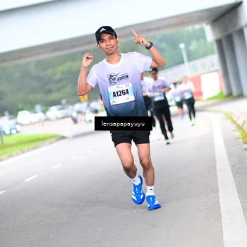 Runner Photo 7290346