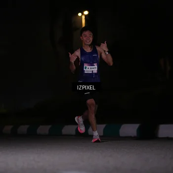 Runner Photo 7290372