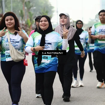 Runner Photo 7290391