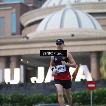 Runner Photo 7290413