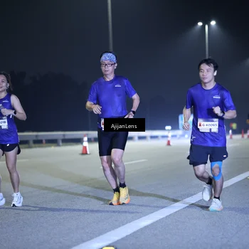 Runner Photo 7290439
