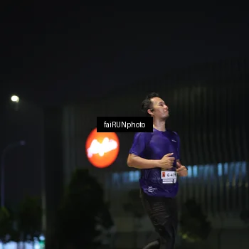 Runner Photo 7290450