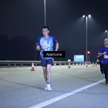 Runner Photo 7290452