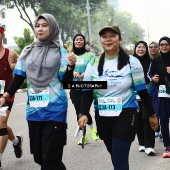 Runner Photo 7290589