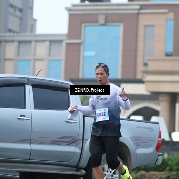 Runner Photo 7290594