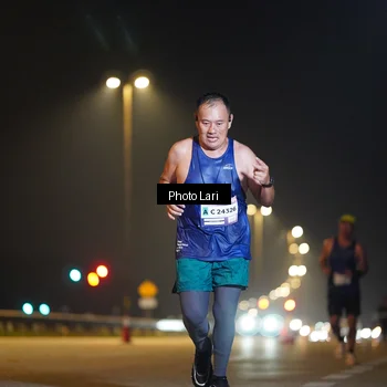 Runner Photo 7290662