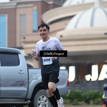 Runner Photo 7290701