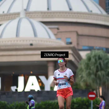 Runner Photo 7290709