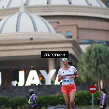 Runner Photo 7290717
