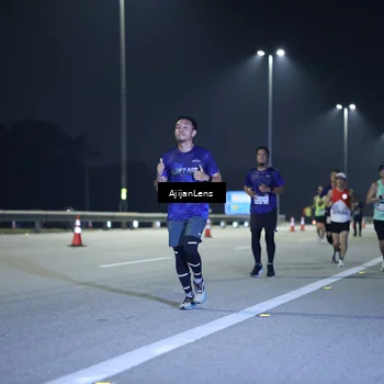 Runner Photo 7290748