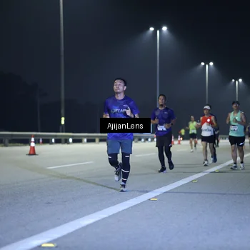 Runner Photo 7290756