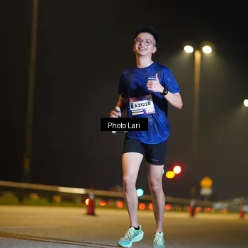 Runner Photo 7290757