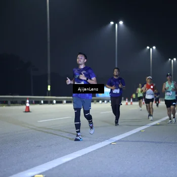 Runner Photo 7290780